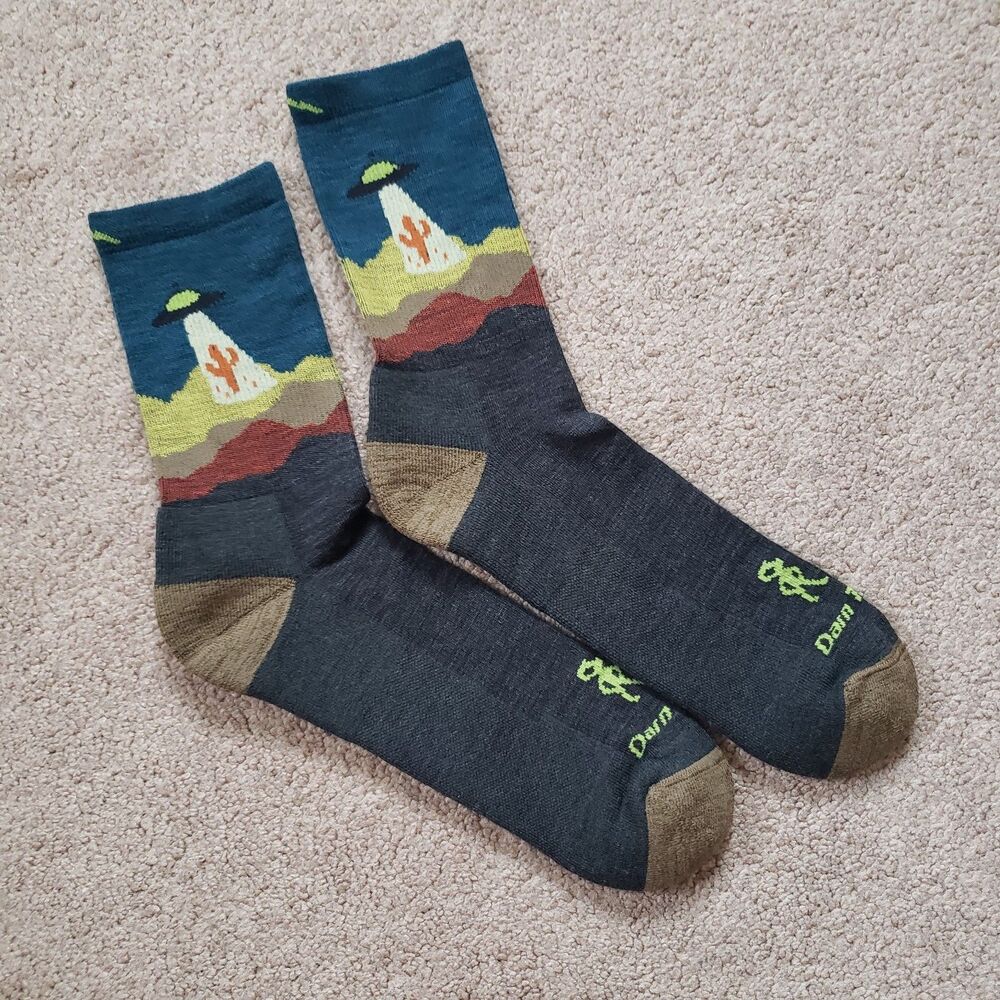 Darn Tough L Unisex USA Made Spaced Out Crew Wool Blend Hiking Sock Charcoal